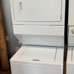 Electric Whirlpool Stackable - 27” -W- 32”D-72”1/2-H