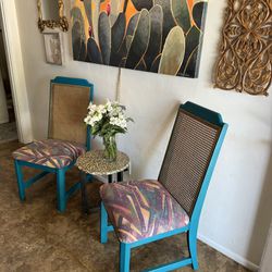 Dining Chairs / Accent Chairs