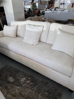Sofas Set in Stock # Disponibles