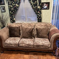 Sofa & Oversized Chair