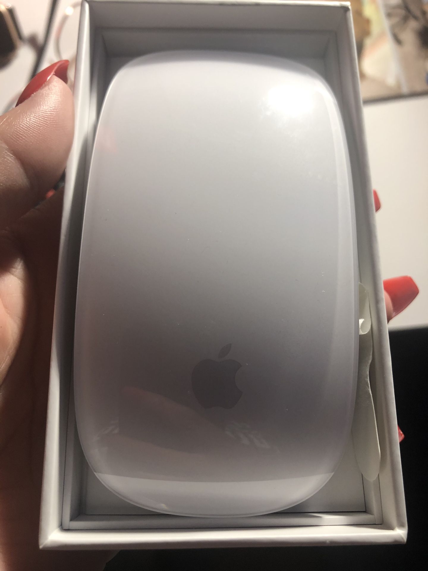 Apple Magic Mouse (Wireless)