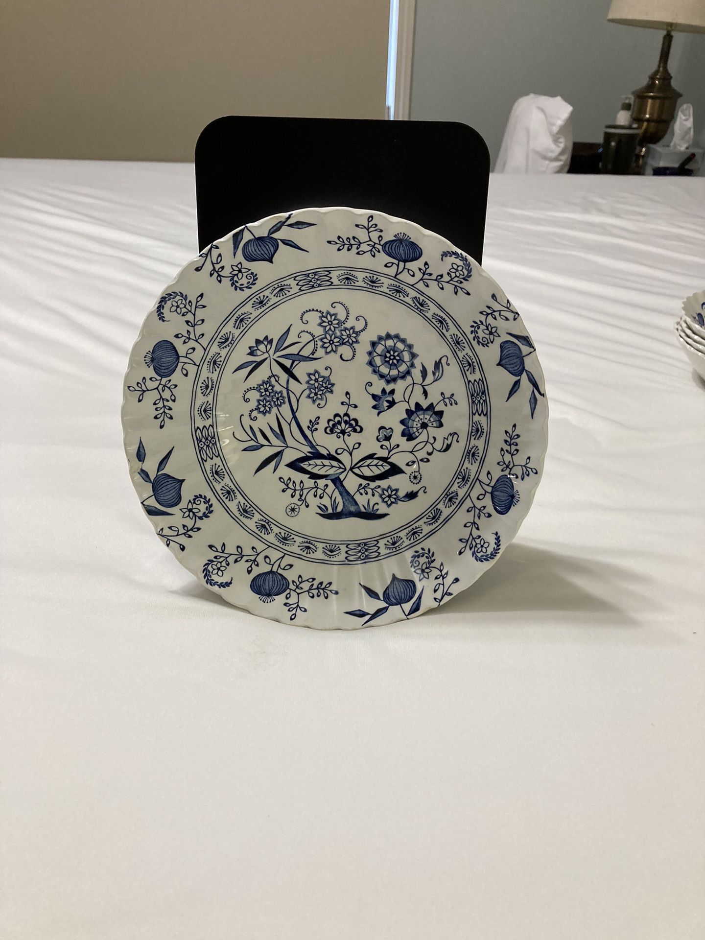J&G Meakin Classic Blue Nordic Serving Bowl (price includes shipping)