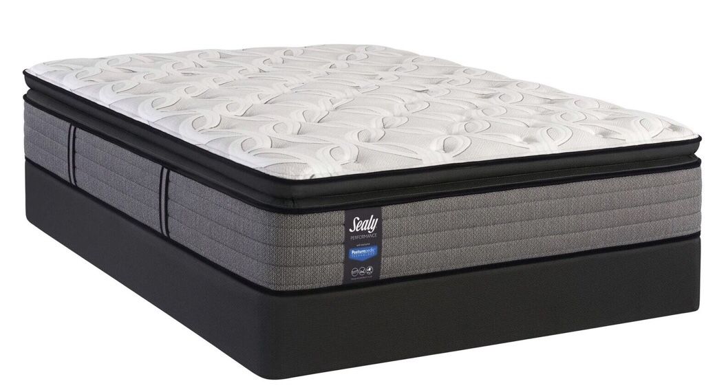 Queen Sealy Rock Springs Mattress Set & Frame