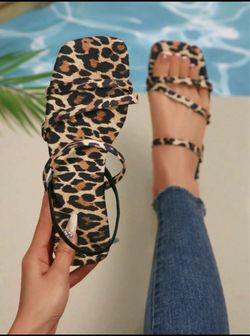 Sandles