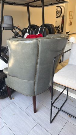 Gentlemen’s chair