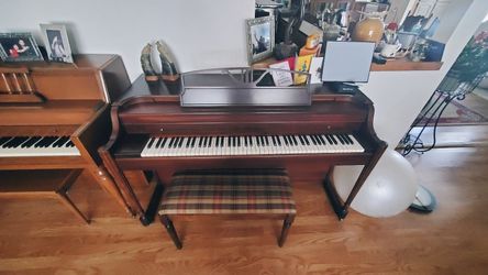 Beautiful Baldwin Upright Piano