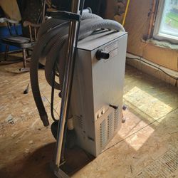 Carpet Cleaner