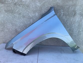 Cadillac Escalade Left Driver Fender