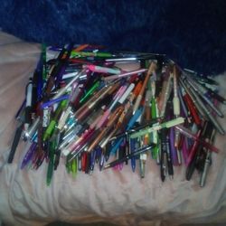 250 New Pens Glitter EnerGel Pilot, Think,Pentel,  Zebra, Zgrip, Ezwork And More .. I Have More