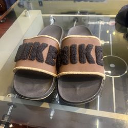 Nike Sandal