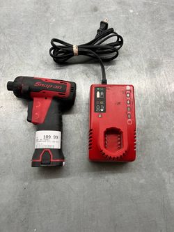 Snap on CTS661 Screwdriver w/Battery & Charger