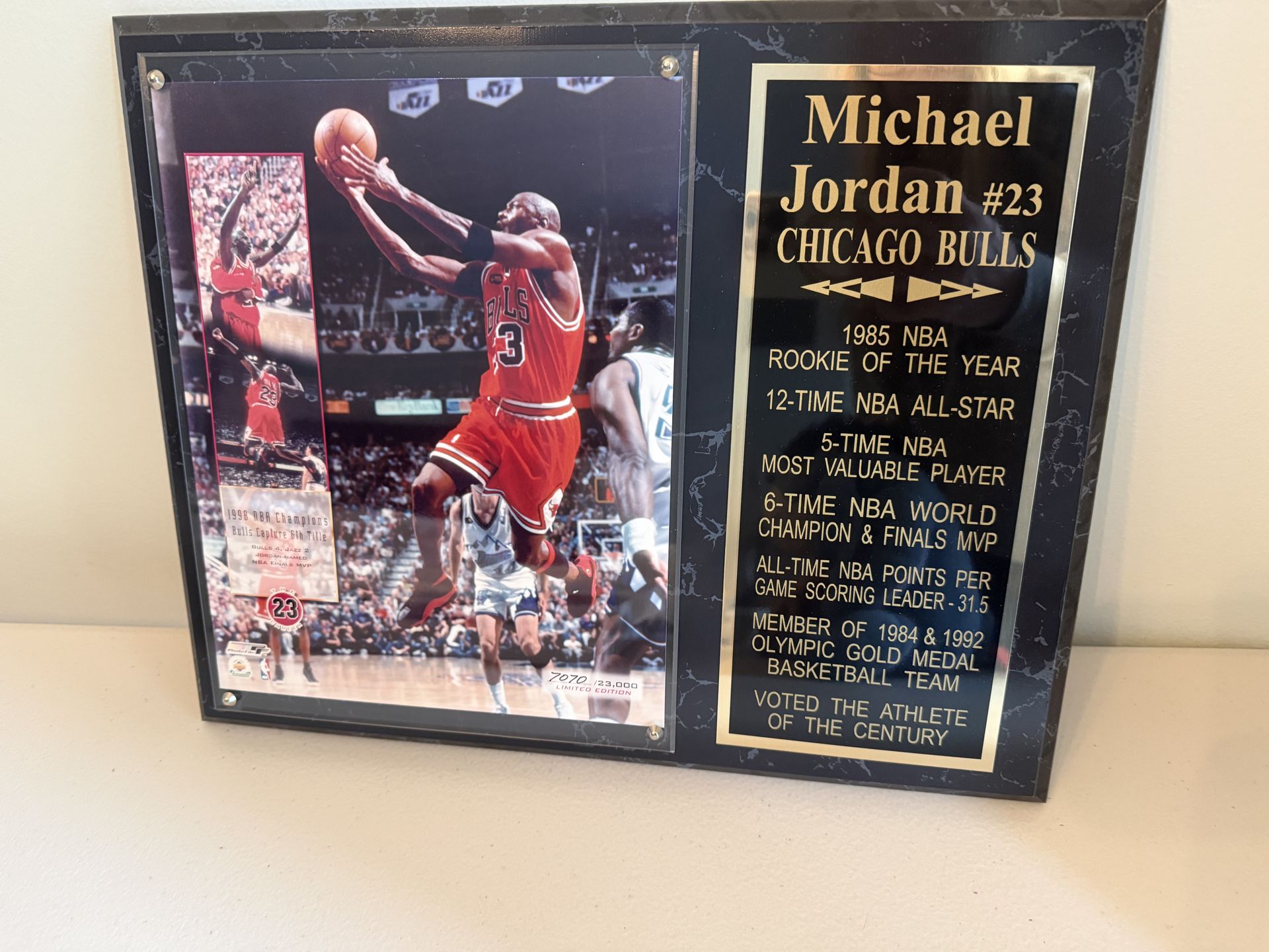 Michael Jordan 1998 6th Title Ltd Ed Plaque #7070/23000 w/ BOX