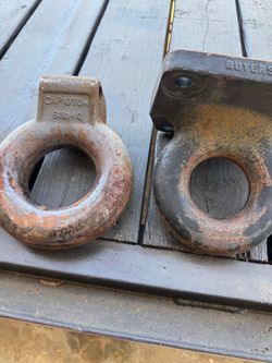 Pintle tow hitches
