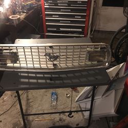74 Mustang Grill