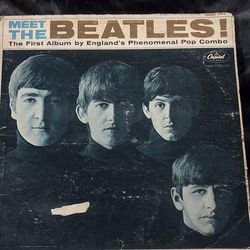 Vintage MEET THE BEATLES first album by England Phenomenal Pop combo