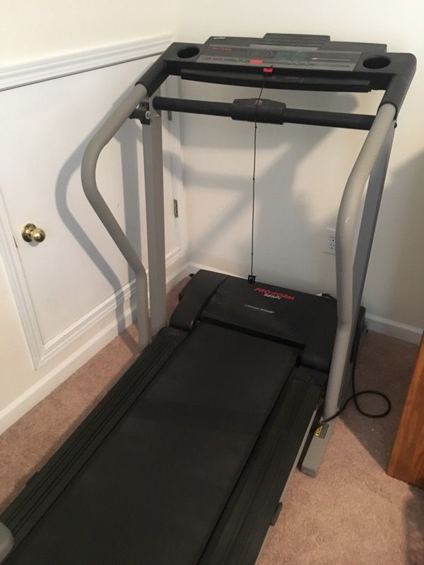 ProForm 585Pi Treadmill for Sale-REDUCED to $100