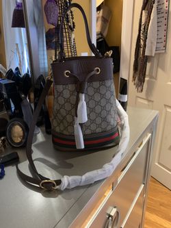 Crossbody/Shoulder Bag - New!