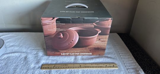 2.64 QT clay pot cookware