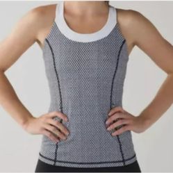 Lululemon Enhearten Tank Mish Mesh White Black / White size 8 new with tags 