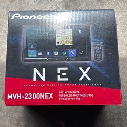 Stereo Apple car play