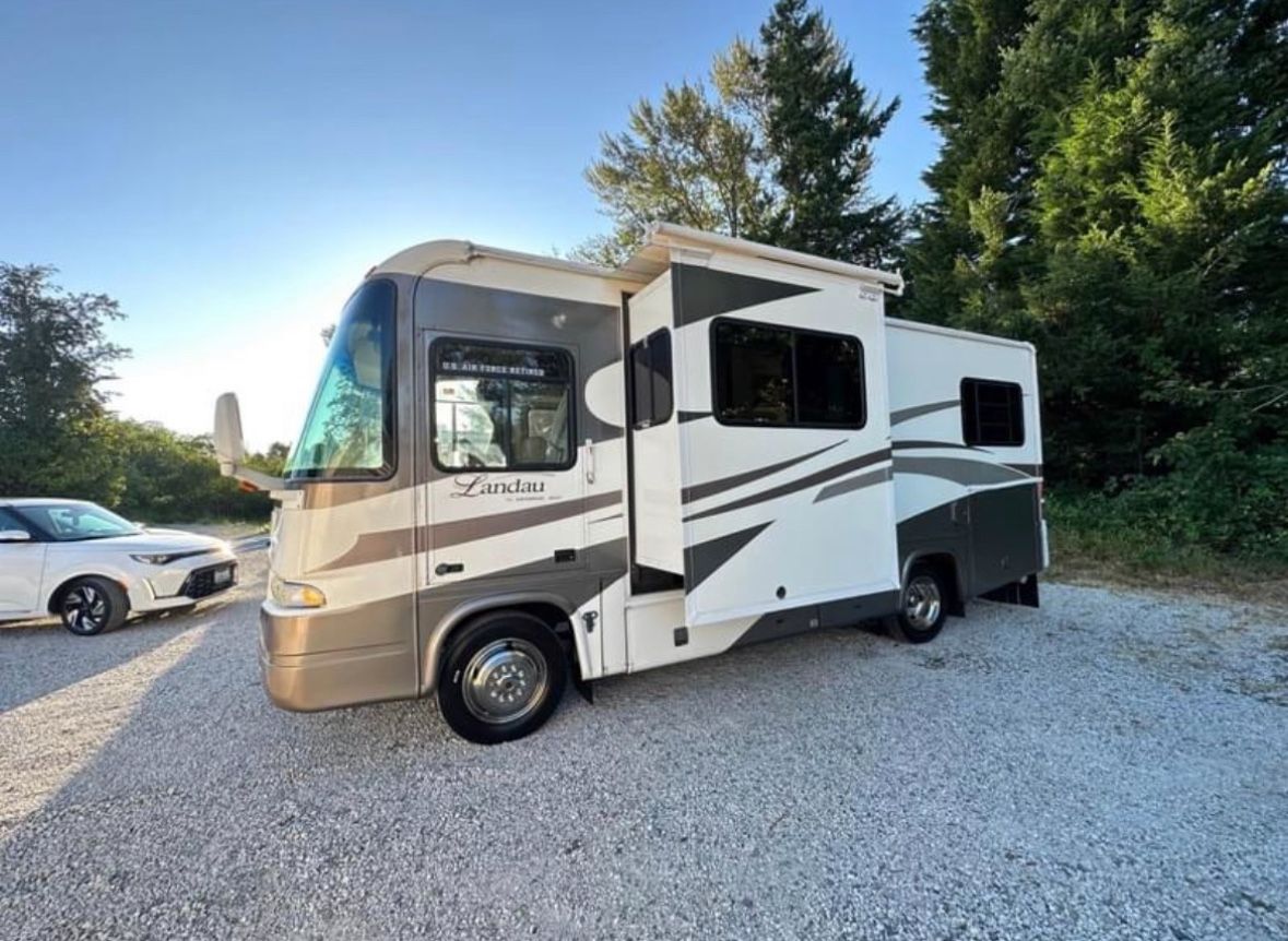 2005 landau GeorgeBoy M-2450DS