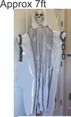7ft halloween rumbles moves moan seyes light up Hanging Skeleton Reaper Halloween Prop