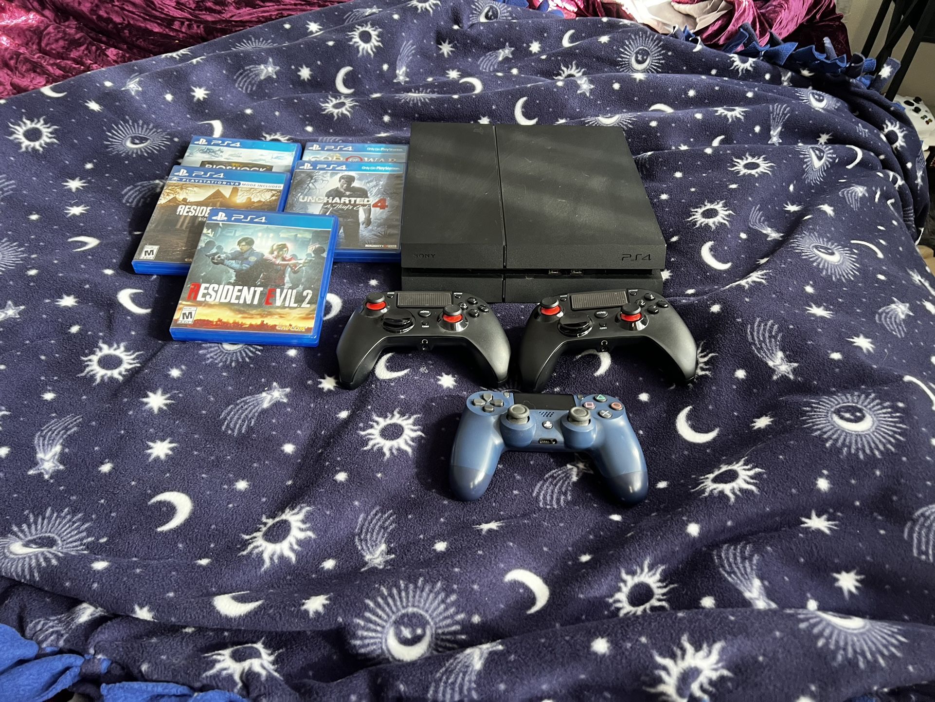 PS4 Plus Games And Controllers