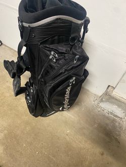 Taylormade stand/carry- on bag
