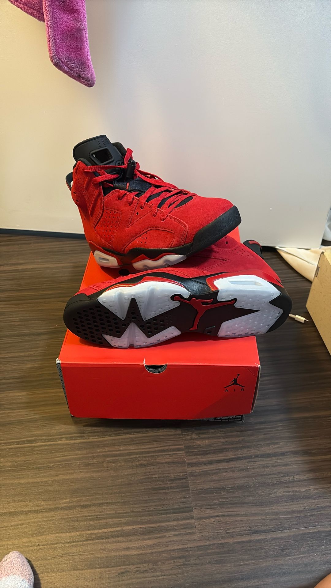 Jordan 6 Retro Toro Bravo