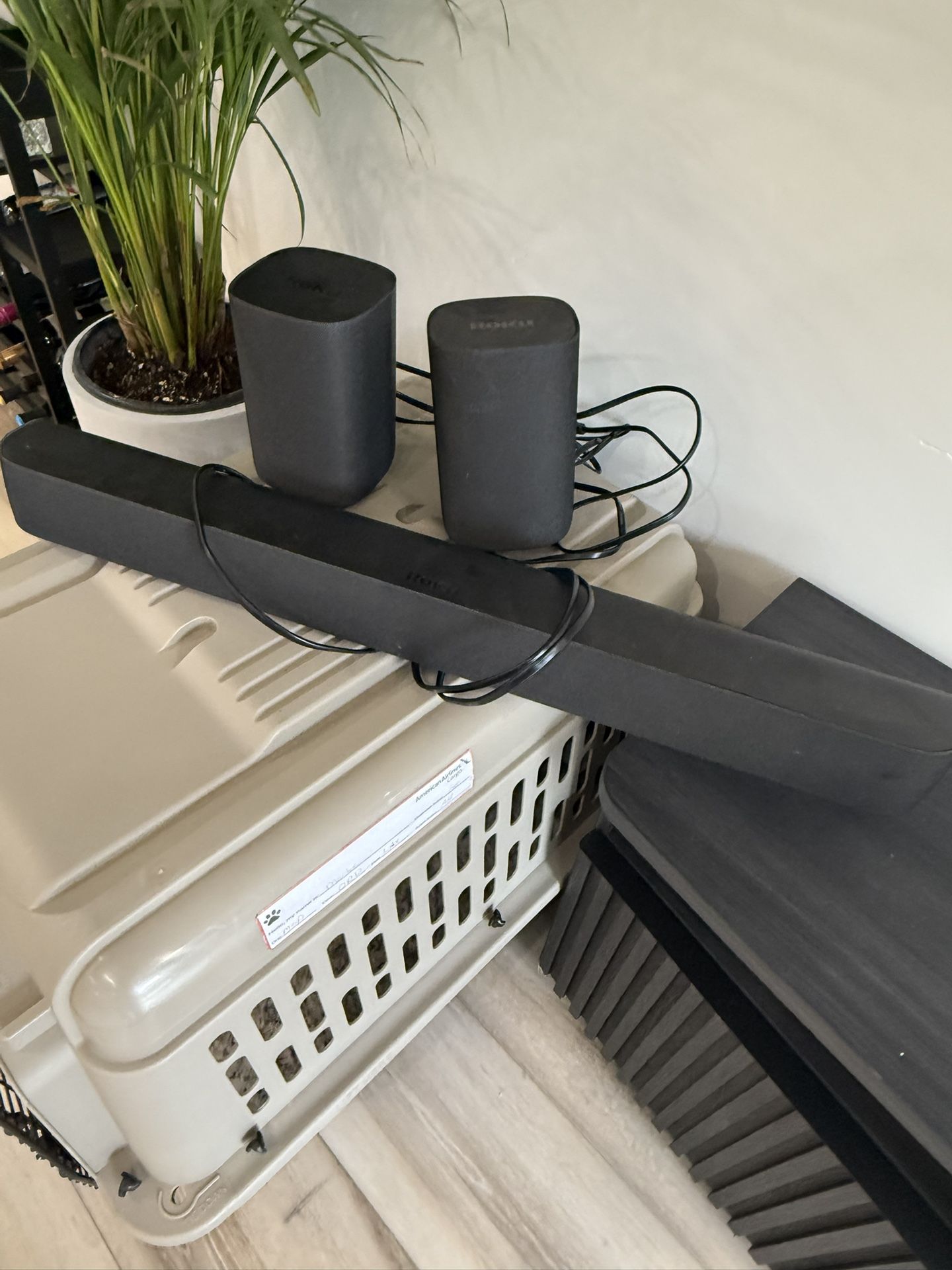 Roku Soundbar And Roku Speakers