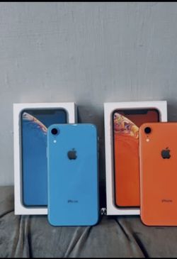 iPhone xr unlocked with warranty