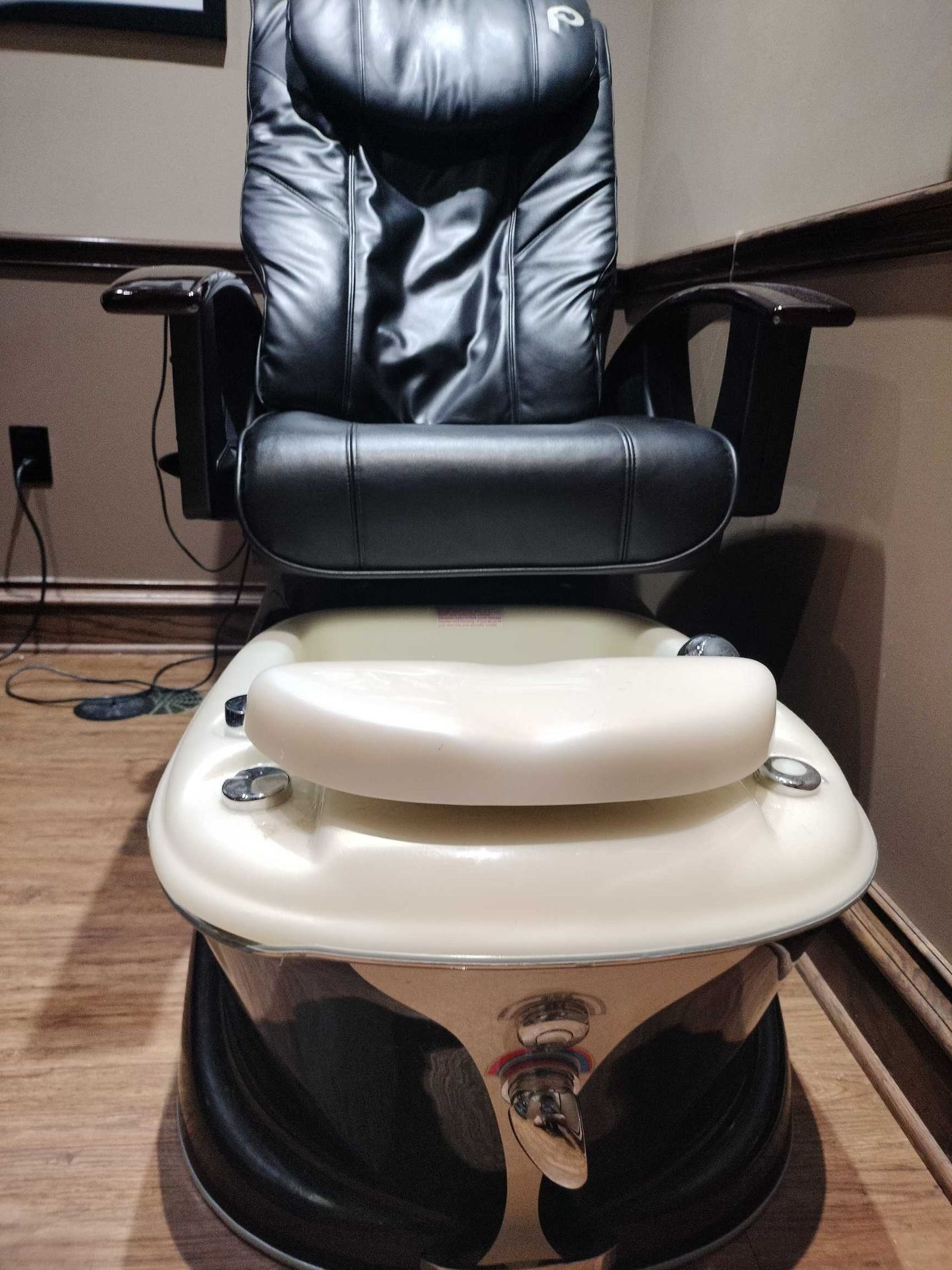 Pedicure Spa Chair