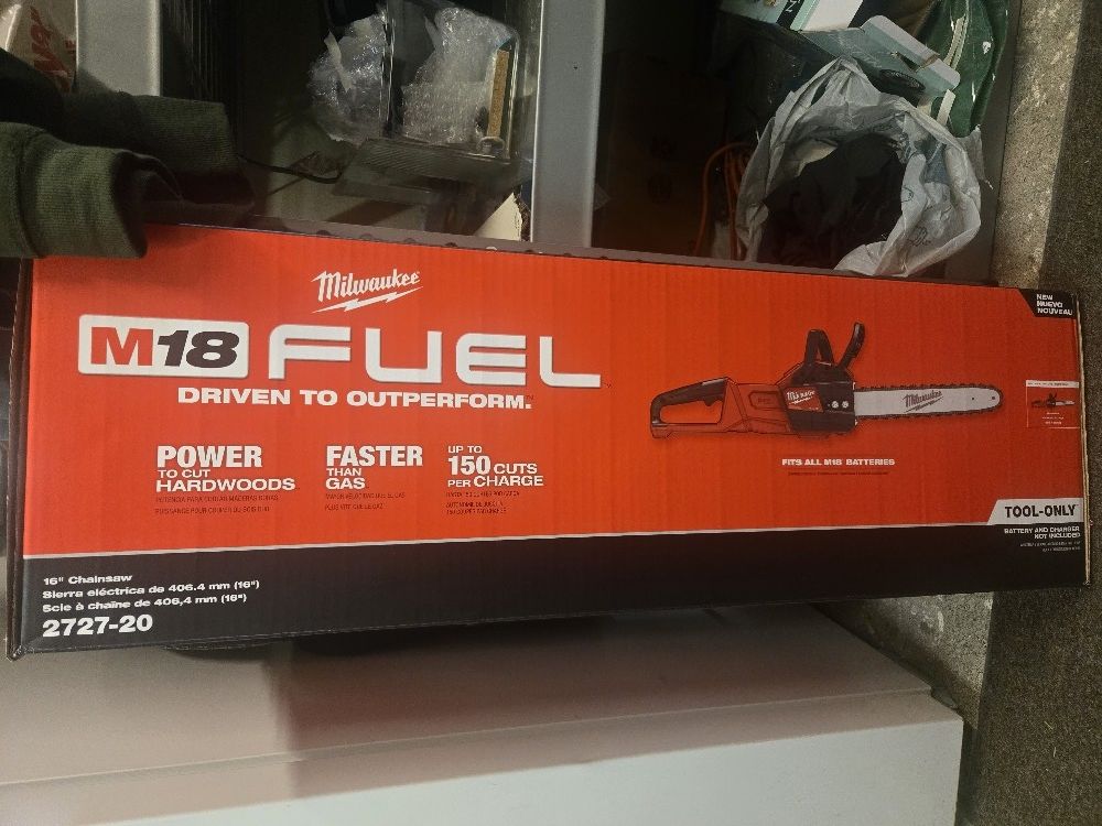 16" Milwaukee Chainsaw
