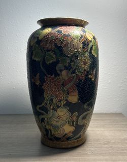 Vintage Porcelain Urn Base