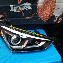 2016-18 Hyundai Santa Fe Right Headlight Sport Computer 