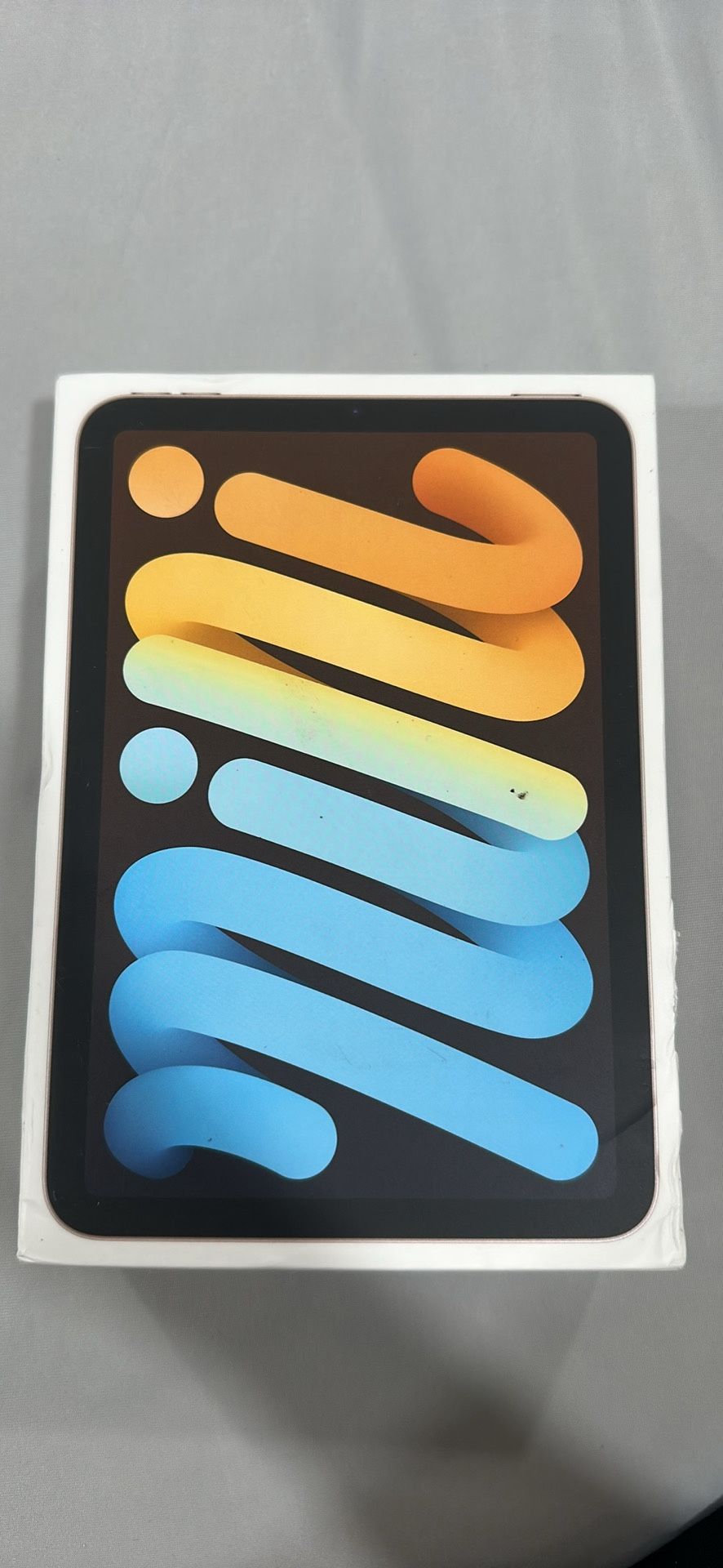 Apple iPad Mini (6th Generation): A15 Bionic, 8.3-inch Liquid Retina Display, 64GB, Wi-Fi 6, 12MP front/12MP Back Camera, Touch ID, All-Day Battery Li