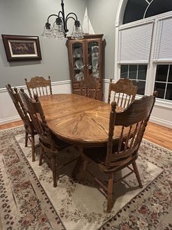 Oak Dining Table and Chairs 