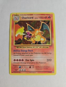 Pokémon Charizard XY Holo