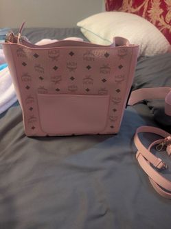 NWT MCM hobo