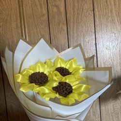 Roses bouquet Eternal Sunflowers Ribbon Sunflowers 
