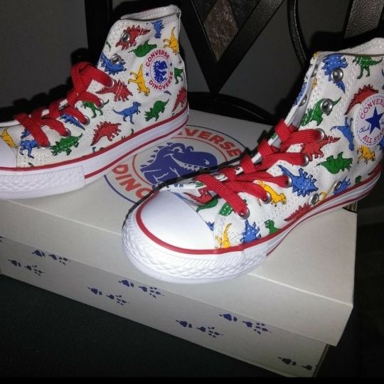 New White Dinosaurs Converse Size 2 Boys