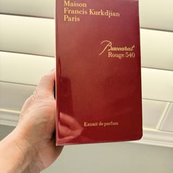 Colognes And Perfumes 