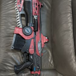 PDP Gears of War 5 - Crimson Lancer MK3 Prop 1:1 Replica Weapon Works