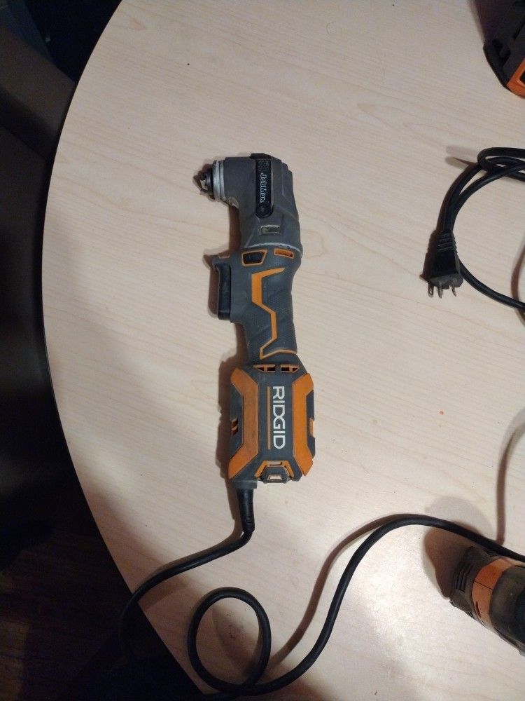 Ridgid Multi-tool