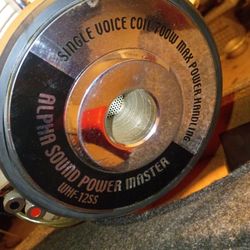 Alfa Sound Power Master WHF- 12SS  Signal Voice Coil 700 W Max Power Handlei G