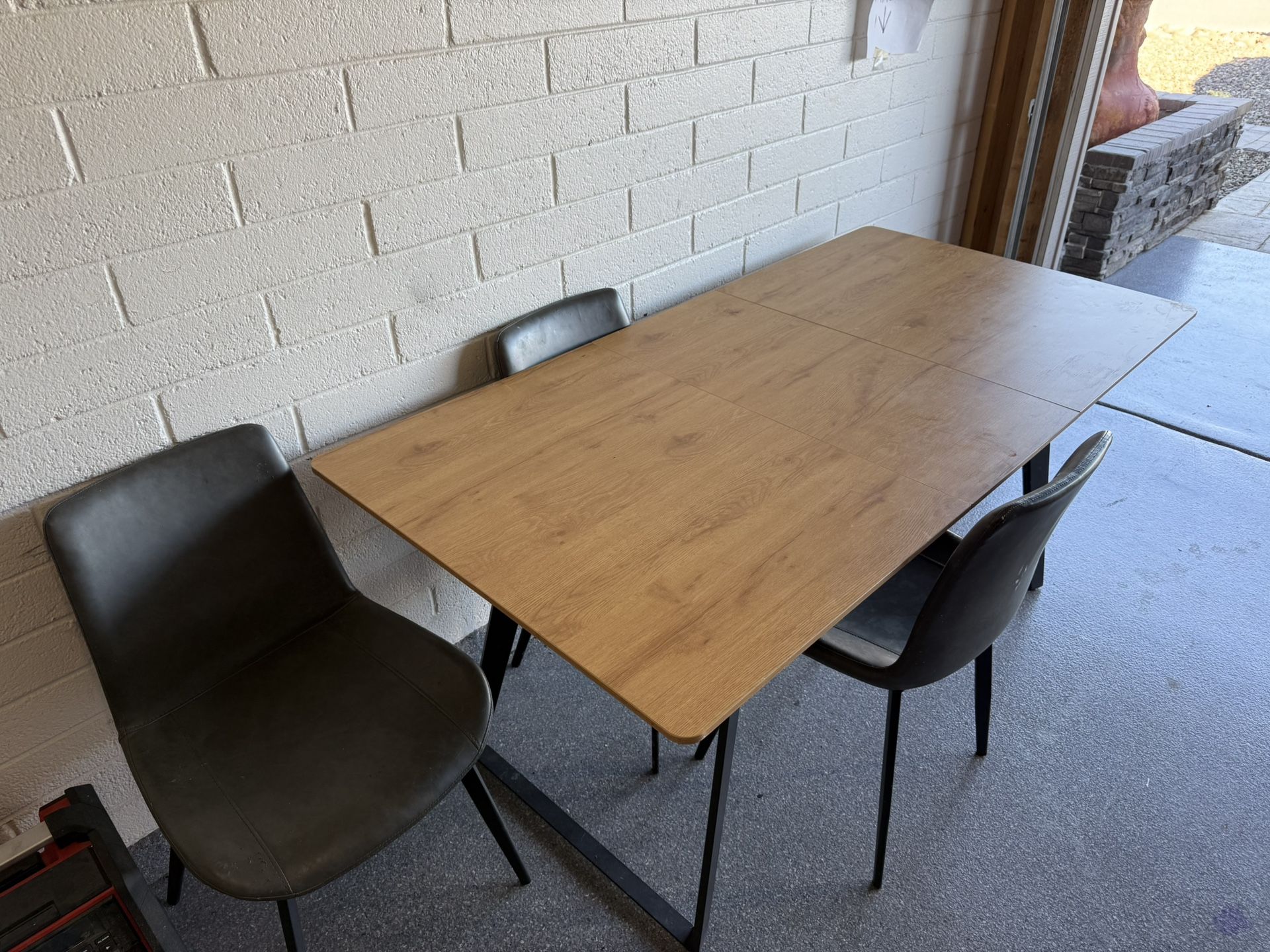 Dinning Table With 6 Chairs