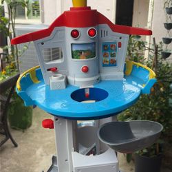 Paw Patrol Tower Works Very Well, No Cars Long Beach Area Near Airport