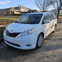 2013 Toyota Sienna