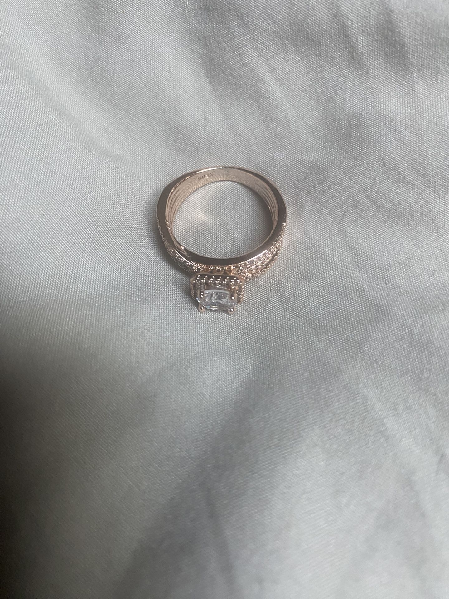 Ring