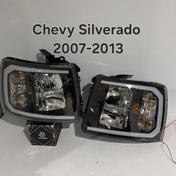 Chevy Silverado 2007-2013 Headlights
